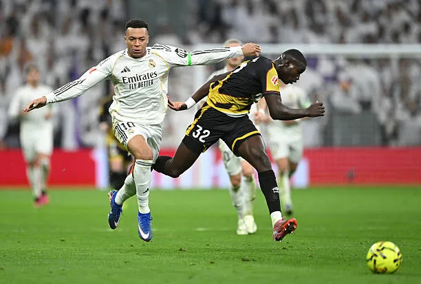 مباراة ريال مدريد ورايو فاليكانو اليوم.. أربيلوا" يتحدى جحيم فاييكاس